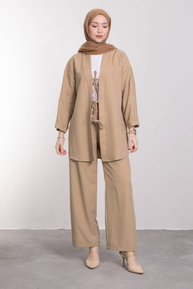 Bağcıklı Rahat Kesim Tesettür Takım Vizon - LAMİAGİYİM