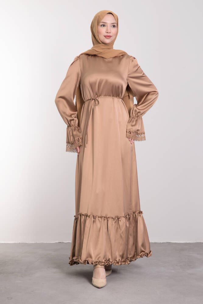 Fırfırlı Güpür Detaylı Elbise Karamel - LAMİAGİYİM