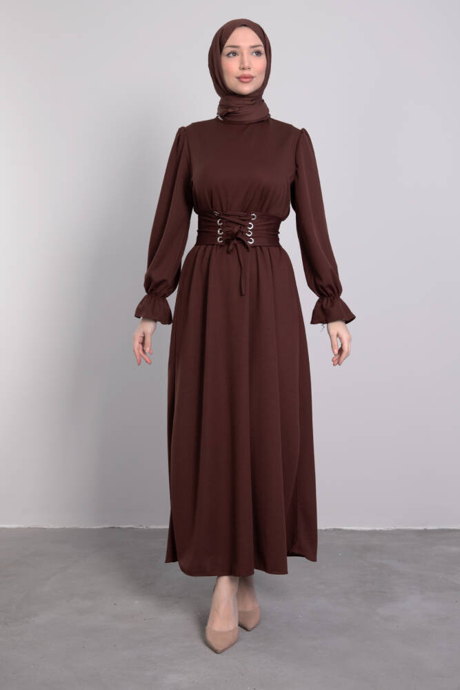 Kuş Gözlü Kuşaklı Elbise Kahve 