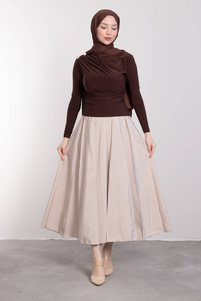 Omzu Düğme Detaylı Bluz Kahverengi - LAMİAGİYİM