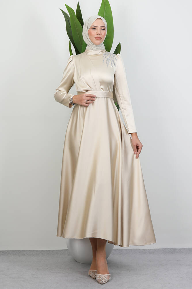 Omzu Taşlı Saten Abiye Krem 