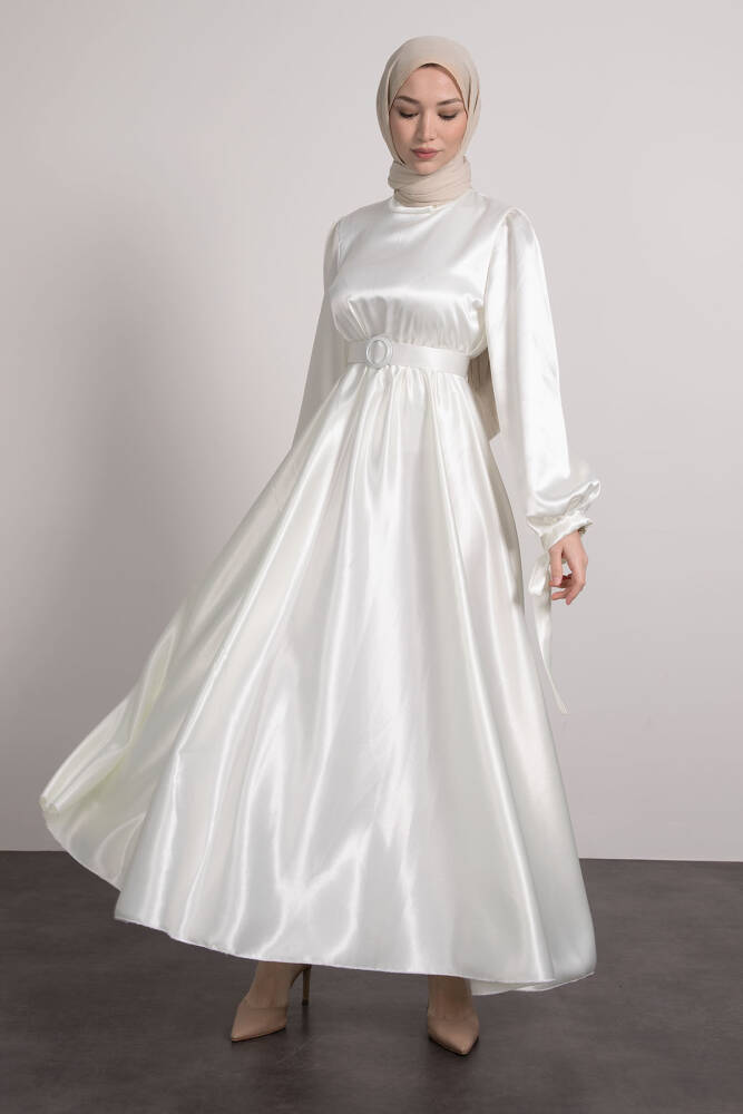 Saten Kemerli Elbise Beyaz 