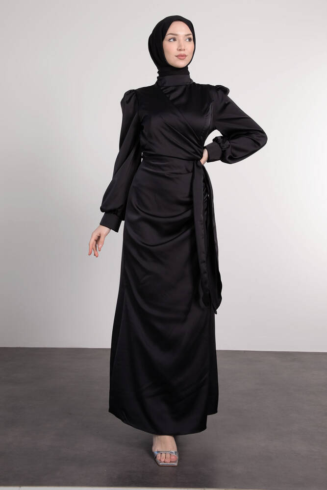 Saten Yan Kuşaklı Elbise Siyah - LAMİAGİYİM