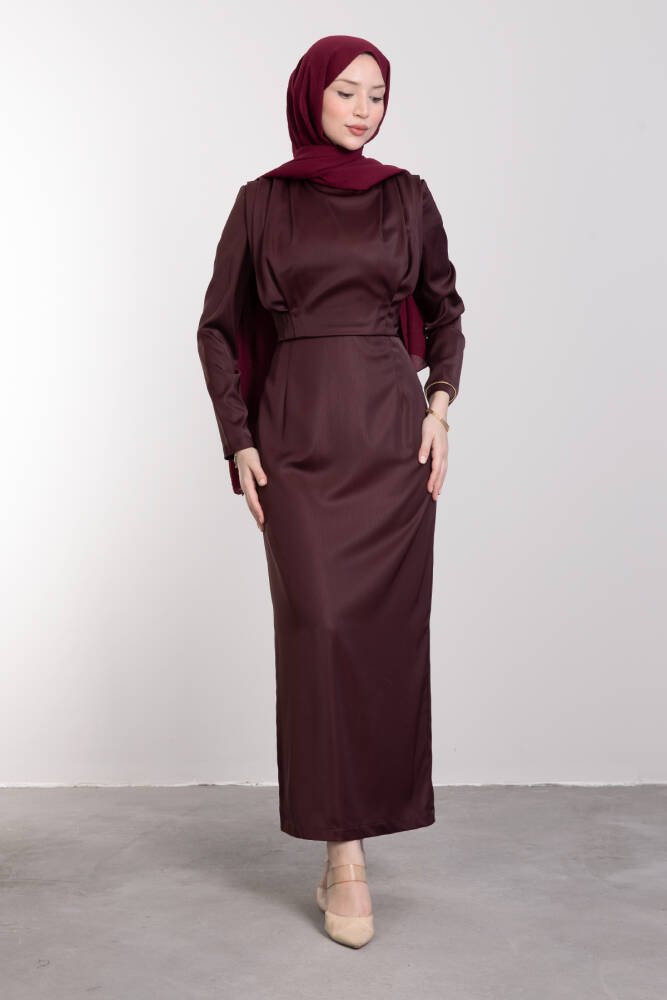 Üstü Dökümlü Bele Oturan Elbise Vişne - LAMİAGİYİM