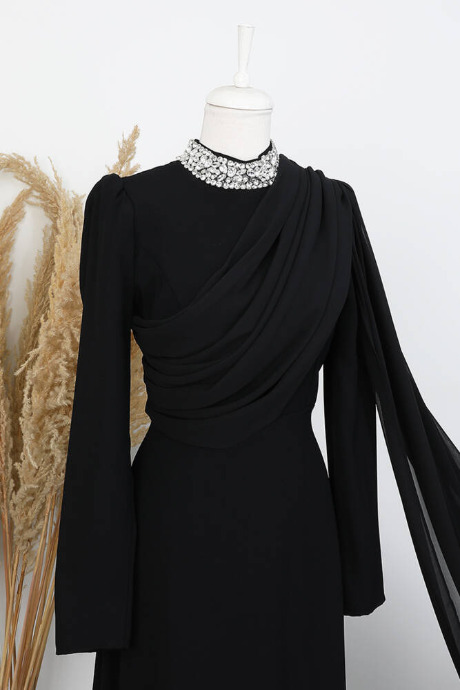 Yakası Taşlı Elbise Siyah - LAMİAGİYİM