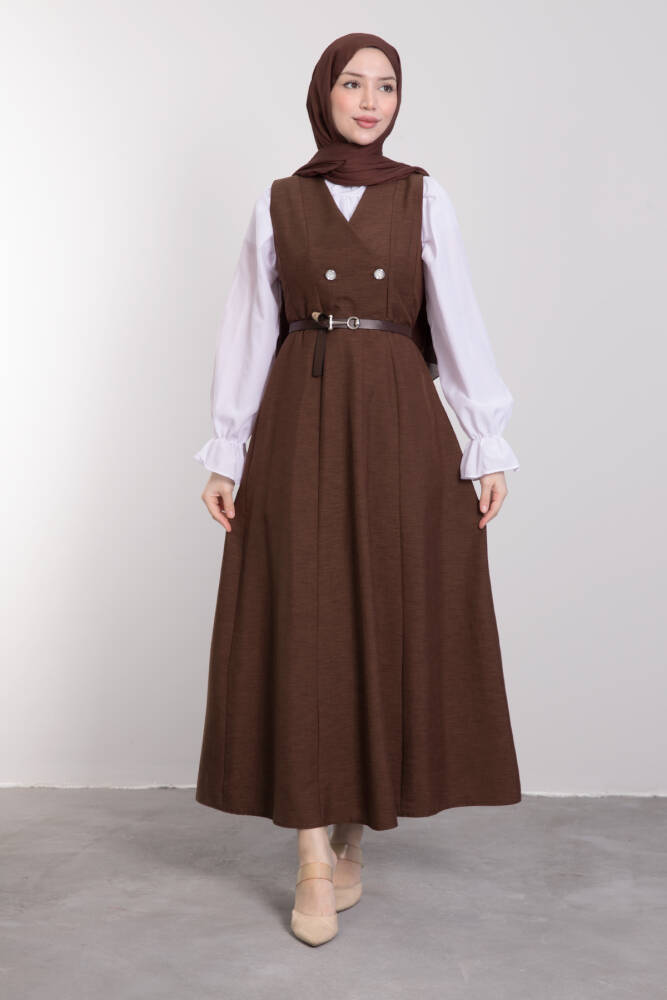 Yakası V Düğmeli Kemerli Elbise Kahverengi - LAMİAGİYİM