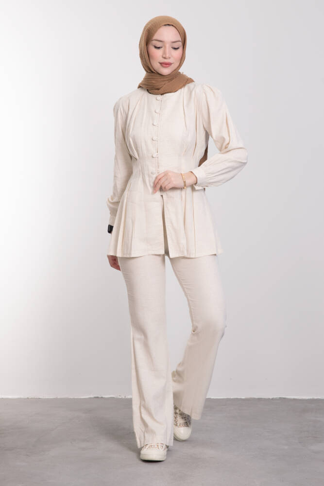 Yanları Pilise Dikişli Mini Düğmeli Takım Krem - LAMİAGİYİM