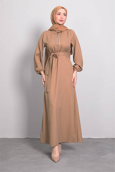 Zincir Düğme Detay Elbise Vizon - LAMİAGİYİM